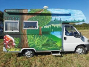 décors camping car foret et paysage nature